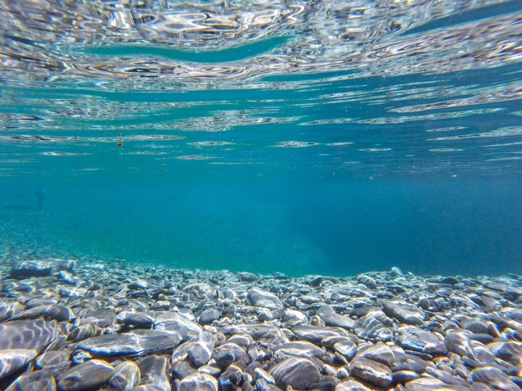 Unterwasser klares Wasser Die Faszination von Boilies Pop Up